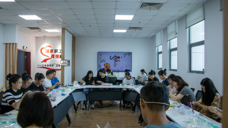 怀德学院分工会举办“浓情中秋 ...