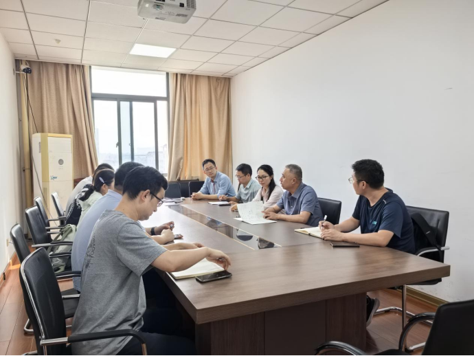 机械学院分工会召开工作会议